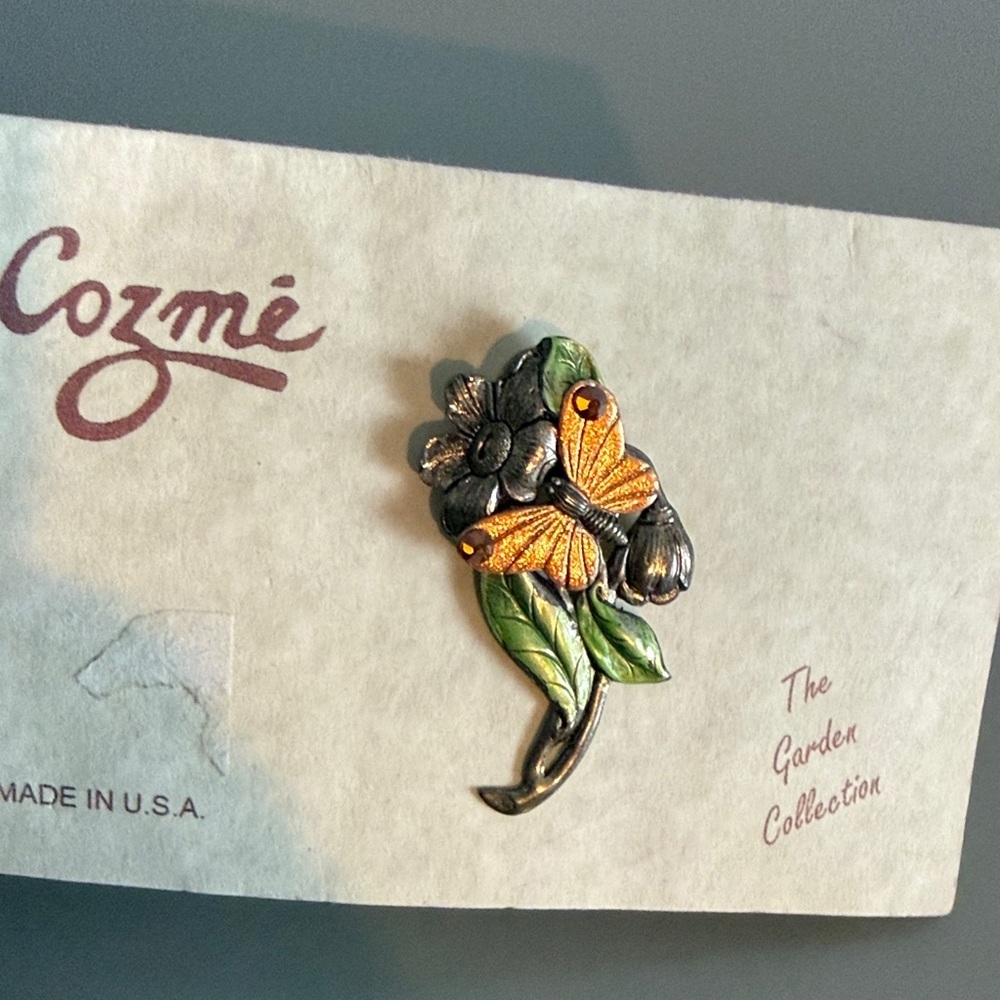Cozme Butterfly Flower Pin Brooch Garden Collection